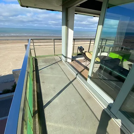 The Lighthouse Apartamento Koksijde