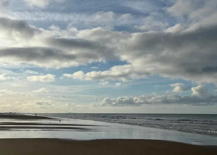 The Lighthouse アパート *